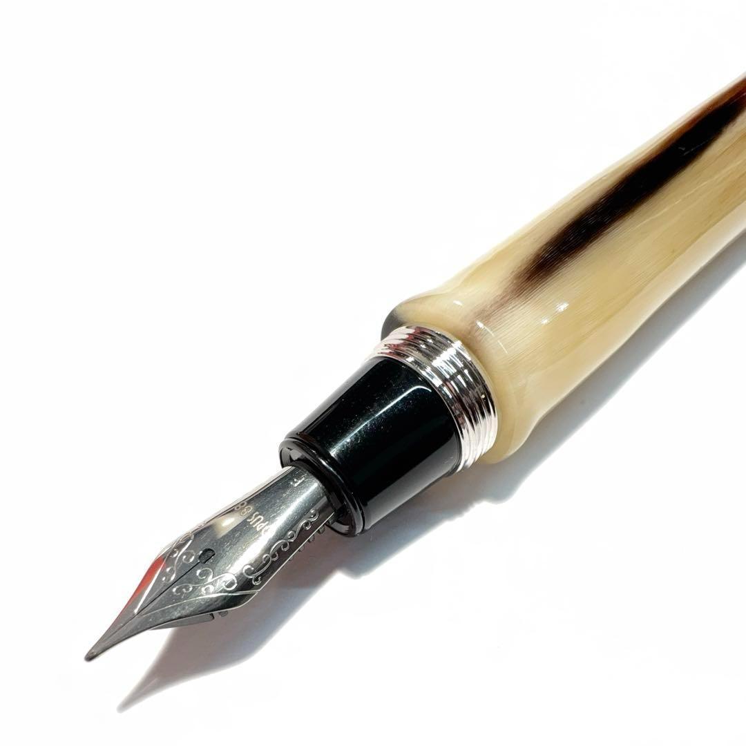 【稀少】OPUS88 刀型 水牛角軸 超大型 万年筆 Jowoペン先 細字 新品