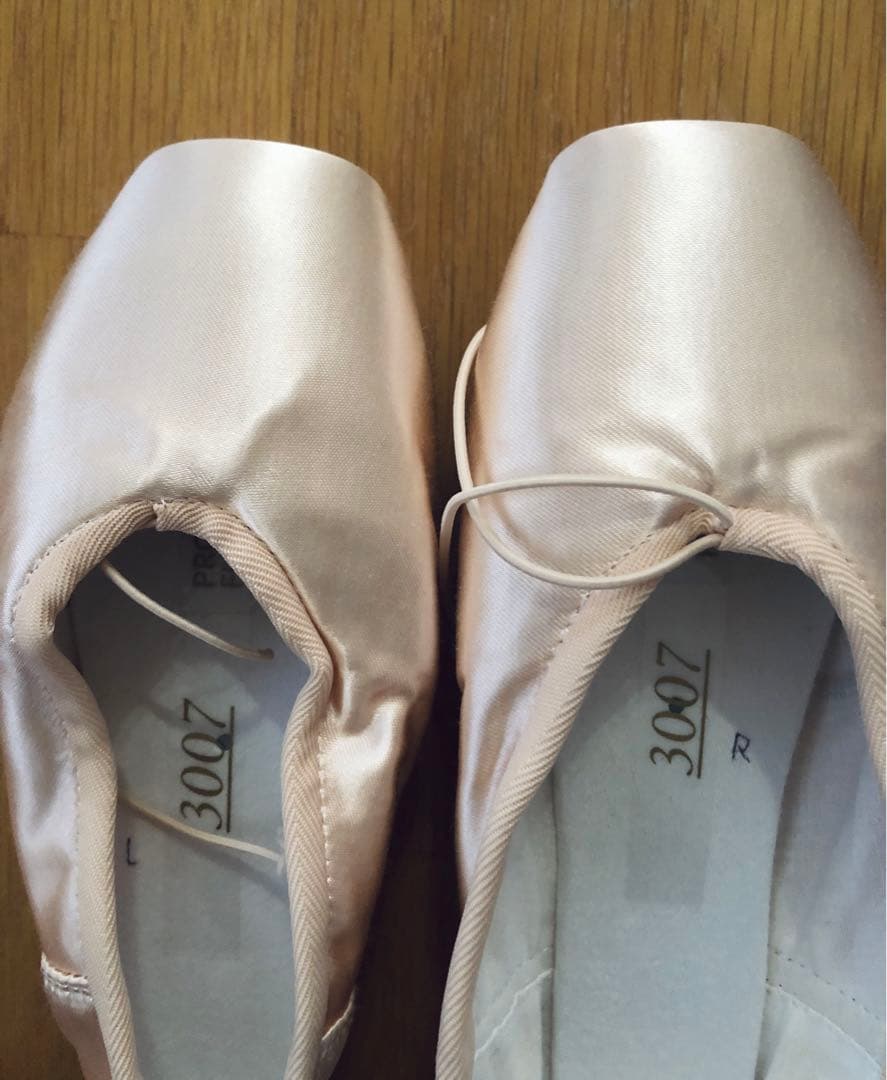 新品同様Grishiko グリシコ プロフレックス3007 トゥシューズ 5xx