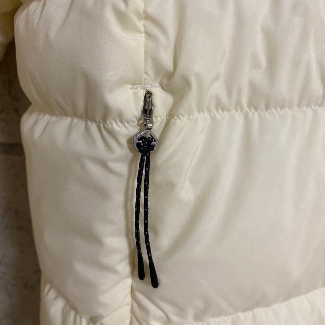 正規品　定価20,900 キャロウェイ　ライトダウン　撥水ブルゾン　ホワイト系