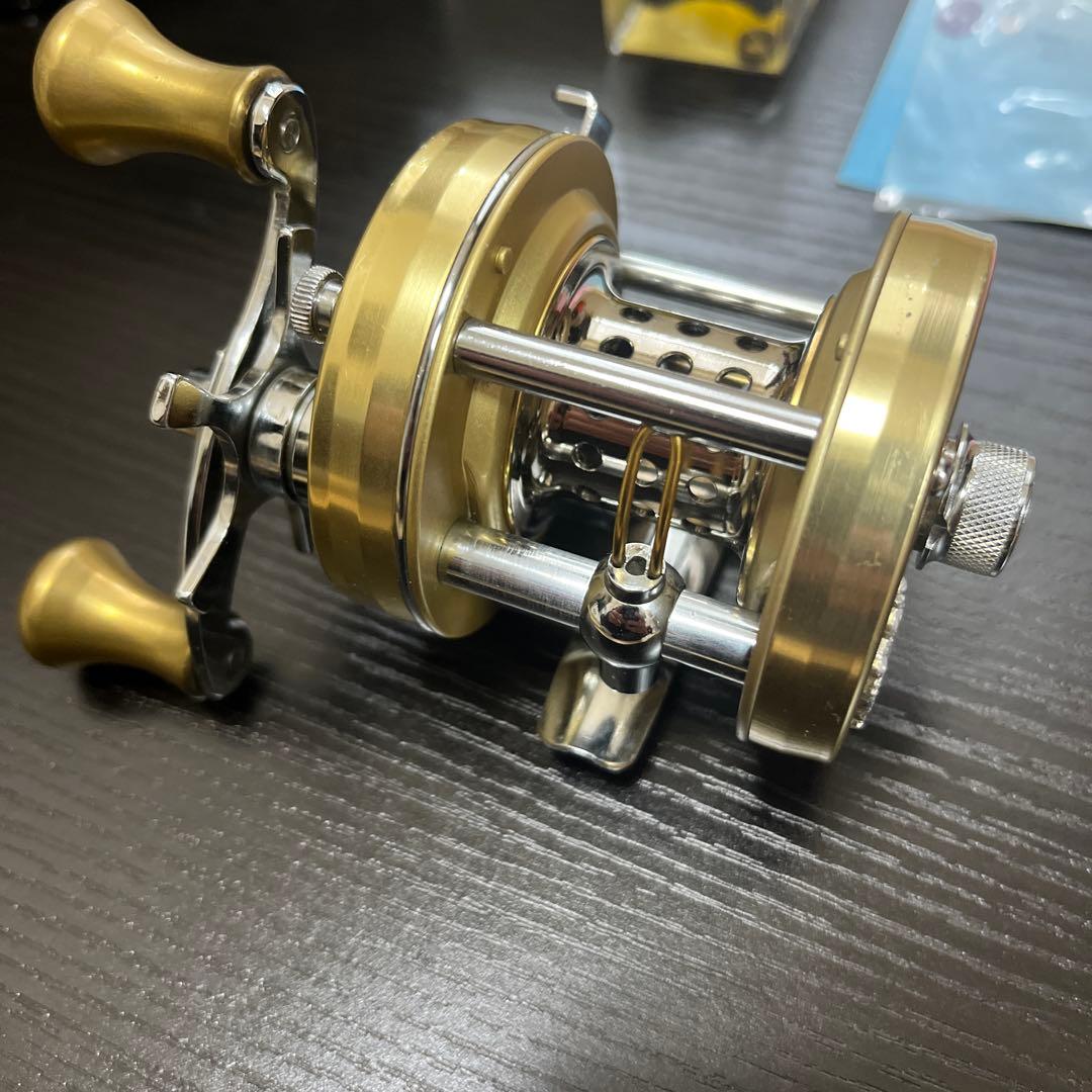 レア物★美品 アブガルシア アンバサダー5500Cフルカスタム品、付属品完備