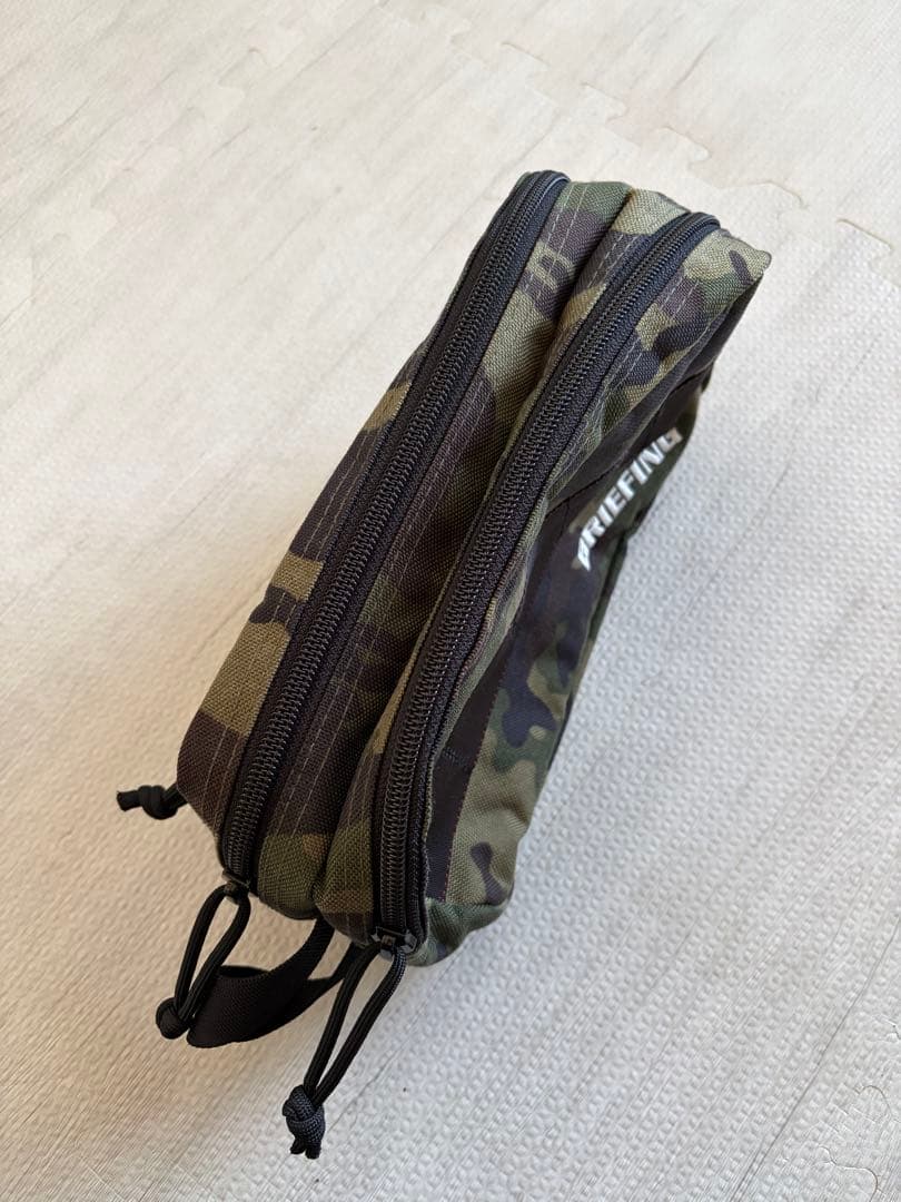 値下げ！BRIEFING ブリーフィング カモフラージュ　迷彩 ダブルジッパー