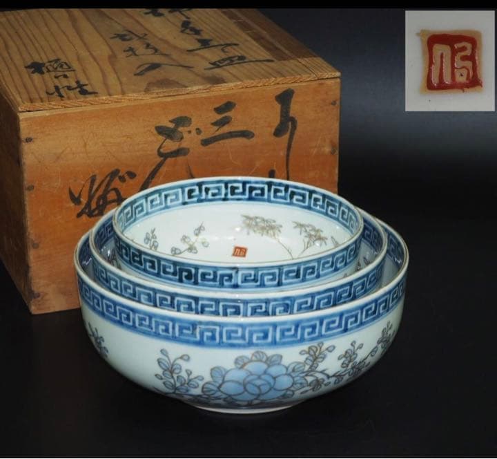 送料無料　明治時代　大変綺麗な錦手梅蘭竹菊四君子紋鉢３点セット径約18～24ｃｍ