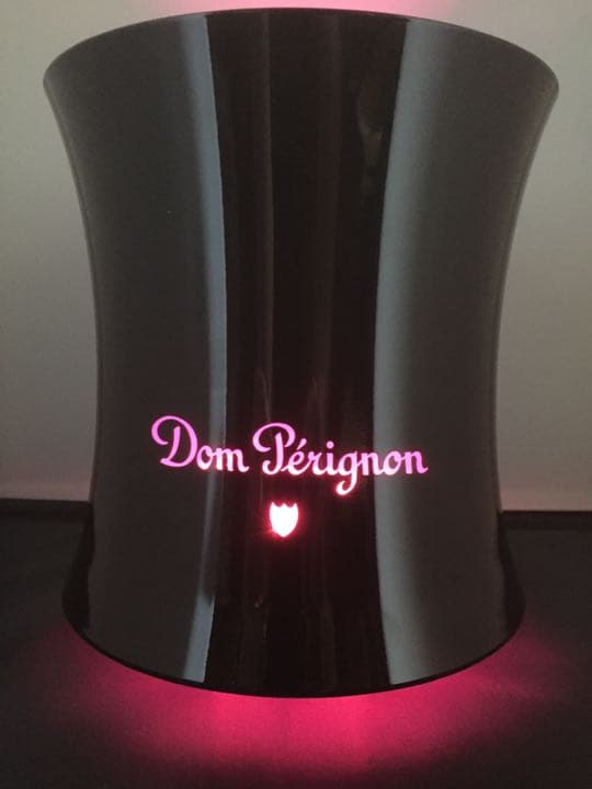 ☆新品・未使用☆ ドン・ペリニョン アクリル製LEDルミナスシャンパンクーラー