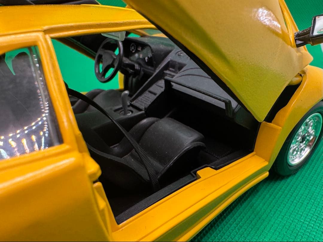 Lamborghini Diablo イエロー ミニカー
