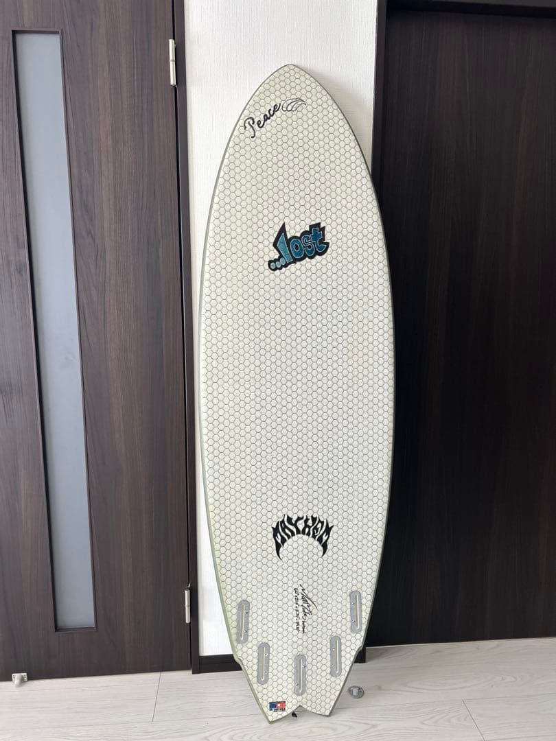 Libtech Lost 6‘0‘’サーフボード Proteckフィン付き