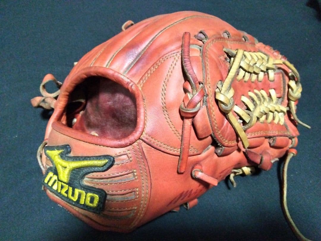 ミズノプロ　グローブ　硬式内野手用　レッド　即戦力　グラブ