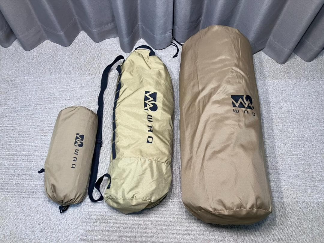 【美品セット品】　WAQ　コット＋インフレーターマット＋ピロー【オマケ付】