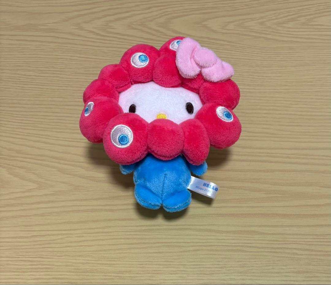 ミャクミャク　なりきりサンリオ　キティちゃん　そら