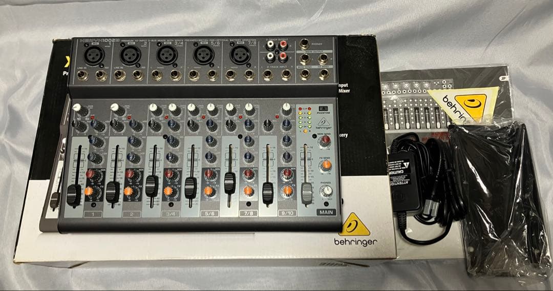 Behringer XENYX 1002B 10ch アナログミキサー 元箱あり