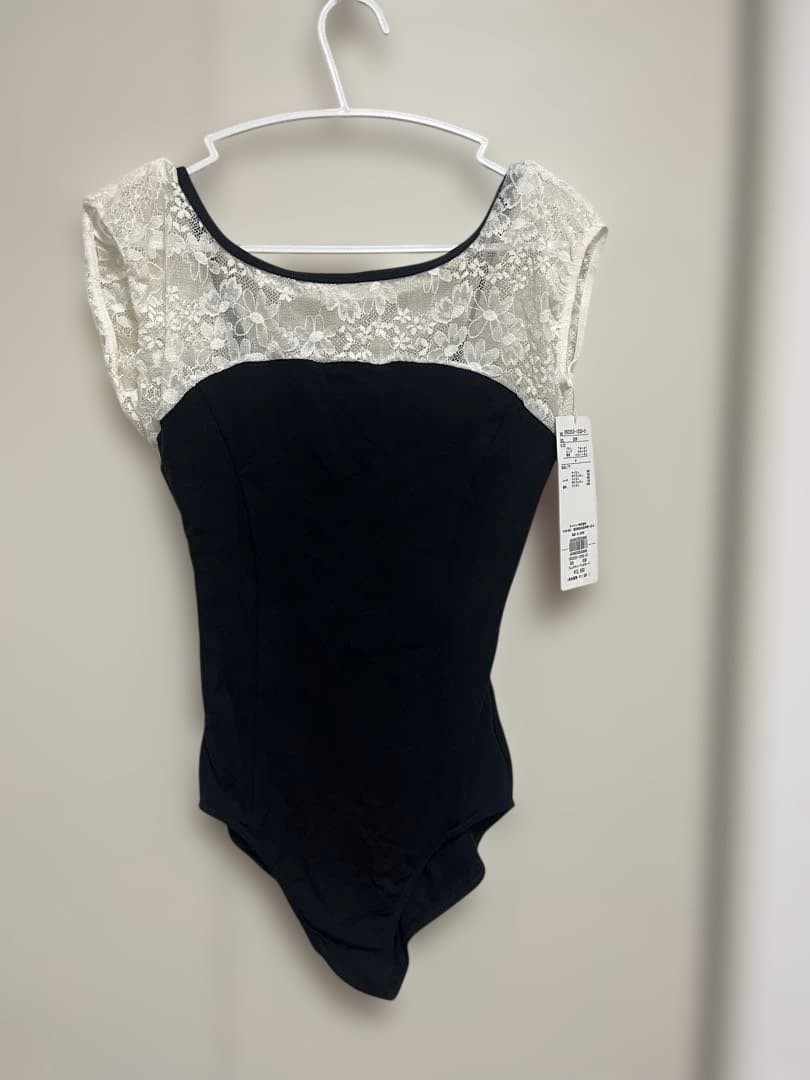 【未使用】チャコットChacott　バレエ　フレンチスリーブレオタード　Mサイズ