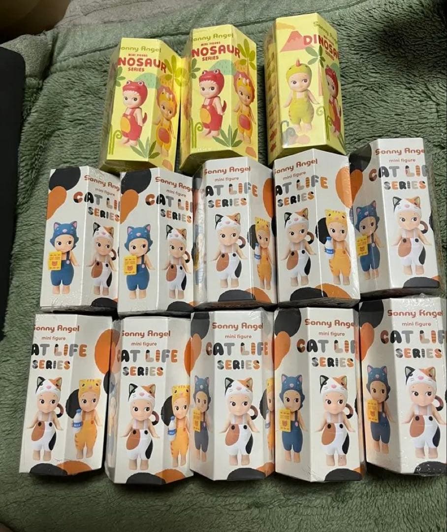 ソニーエンジェル　キャットライフ➕ダイナソーシリーズ　計13点