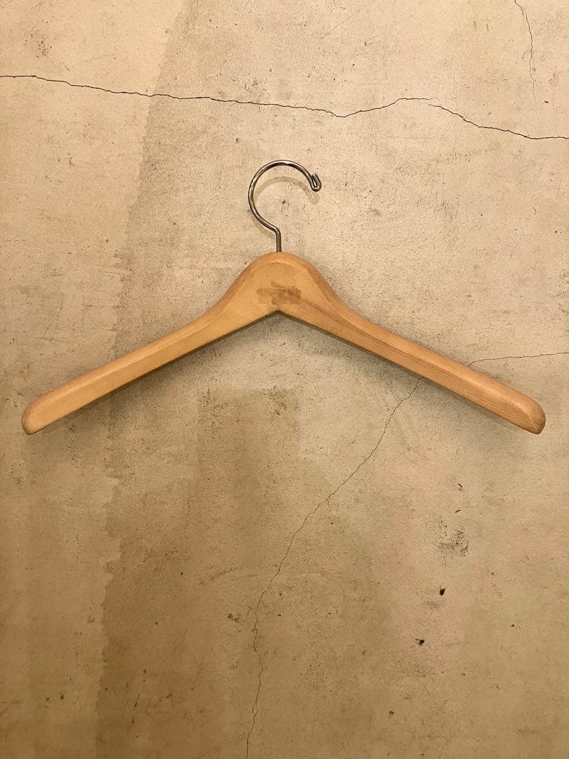 木製　ハンガーまとめて41本　パンツ、トップス用　　つやなし高級感あり＆つやあり