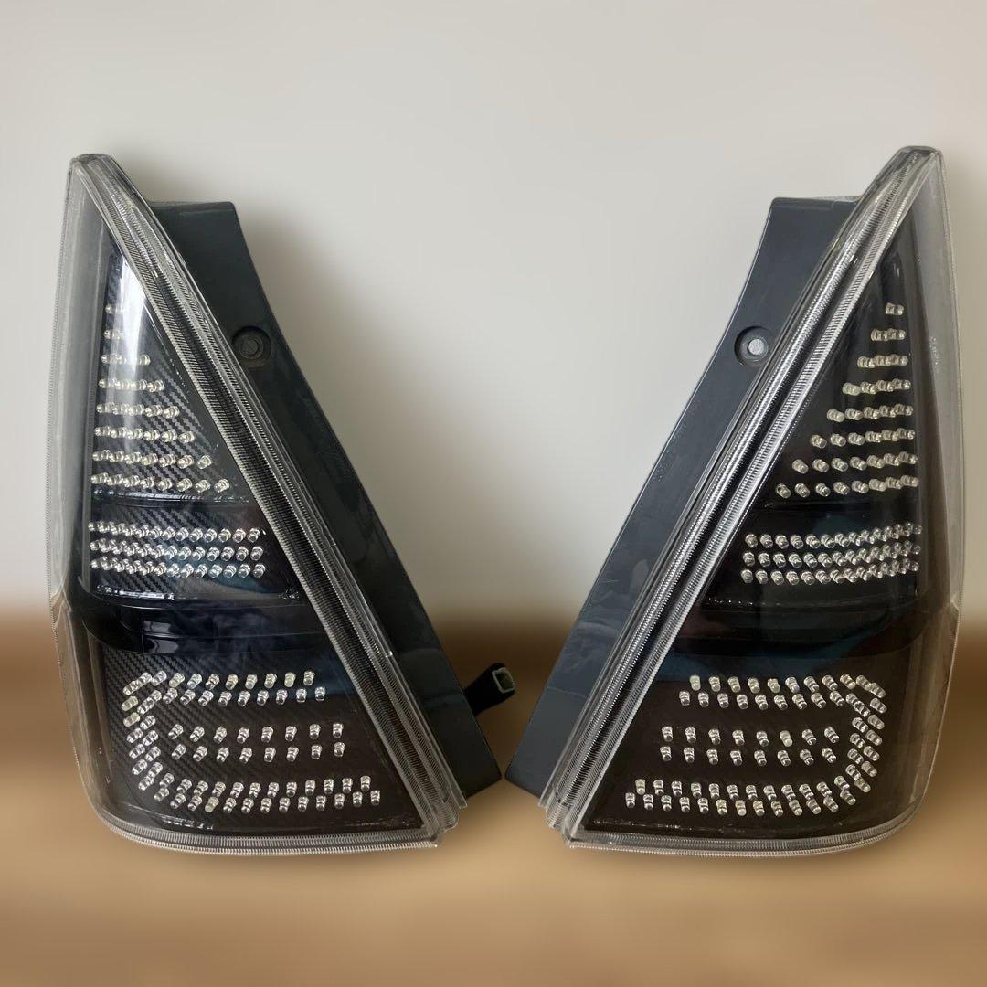 mrワゴン モコ　レアLEDテールランプ左右セット