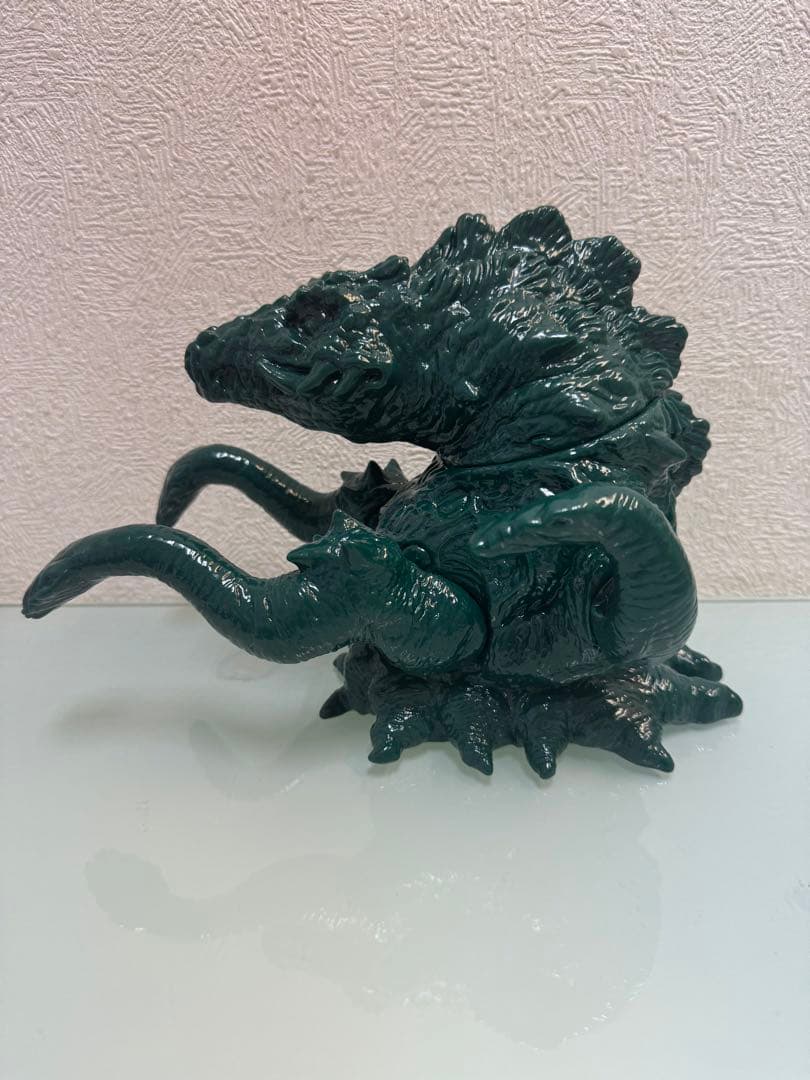 ビオランテ　未塗装　緑色　非売品　くじ景品　１等　東宝　特撮　ゴジラ　M１号