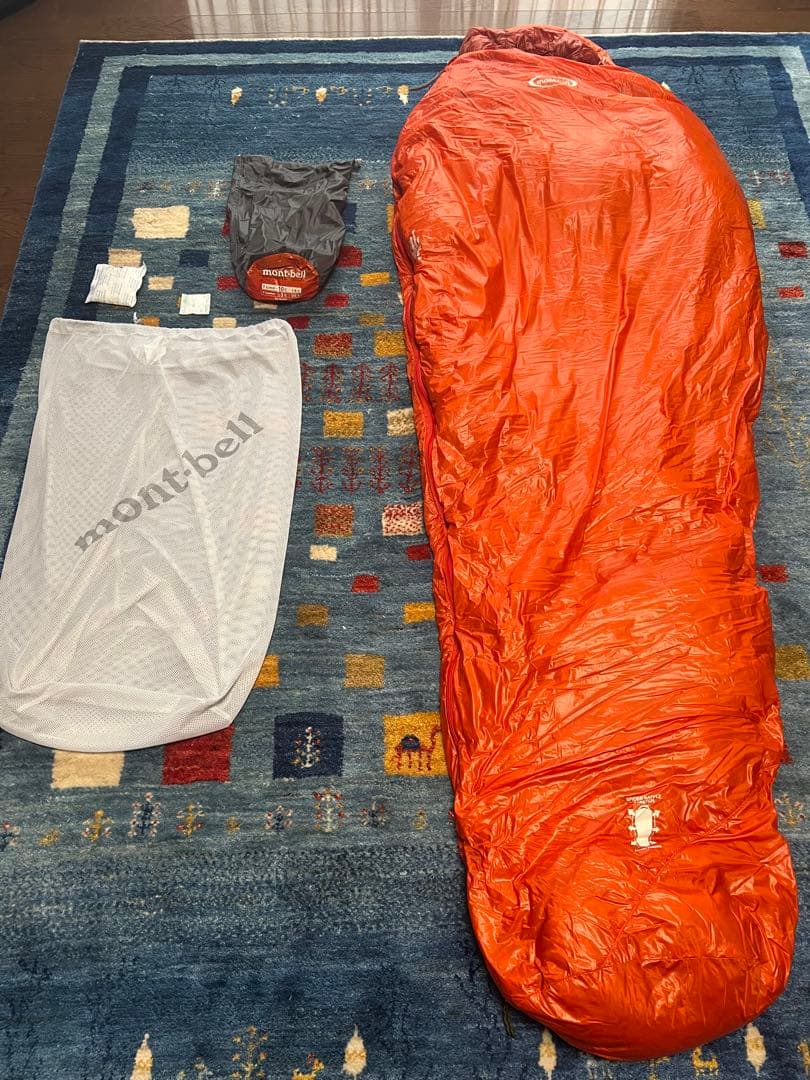 モンベル　シームレス ダウンハガー800 #1 R/zip