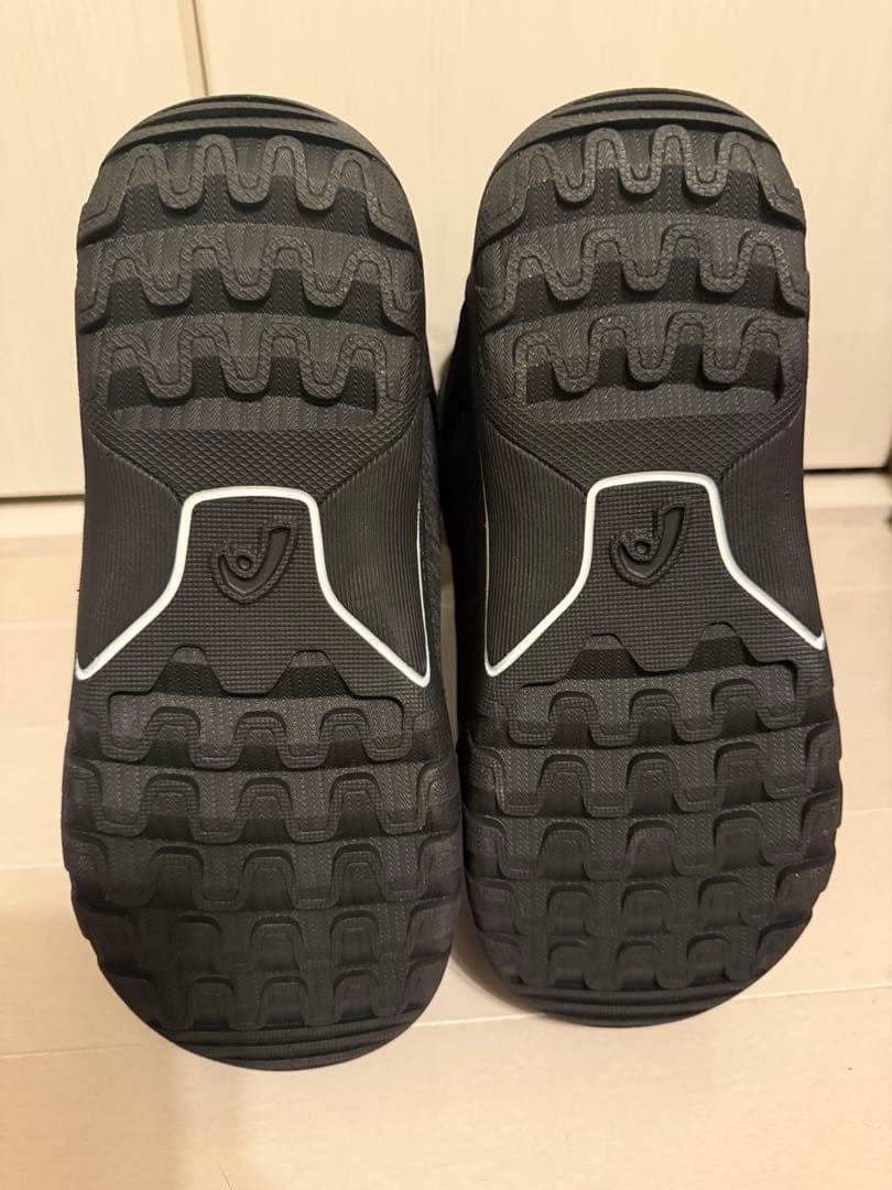 新品　スノーボードブーツ ブラック　head
