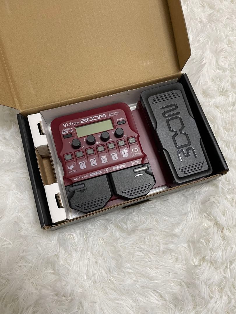【美品】ZOOM B1Xfour マルチエフェクター