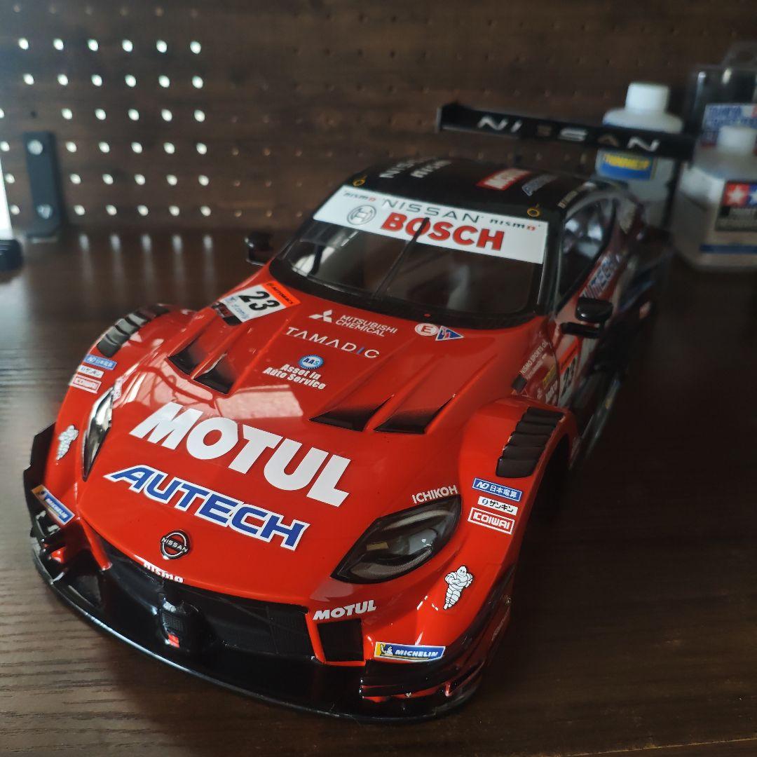 タミヤ　MOTUL AUTECH Z ボディ