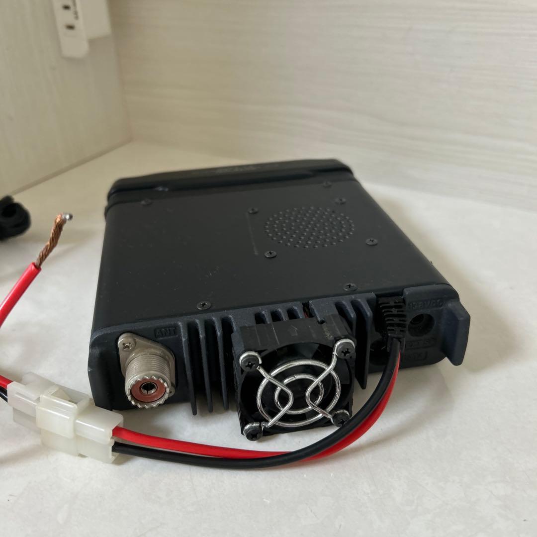 八重洲　FT-7900 DUAL BAND FM TRANSCEIVER