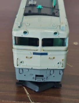 ＊ジャンク品 TOMIX HOゲージ JR EF81形電気機関車 JR貨物試験色