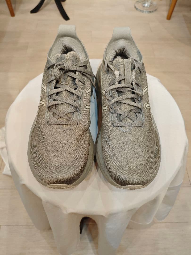 スパイク・シューズ ASICS GEL-NIMBUS 27 Size27.0cm