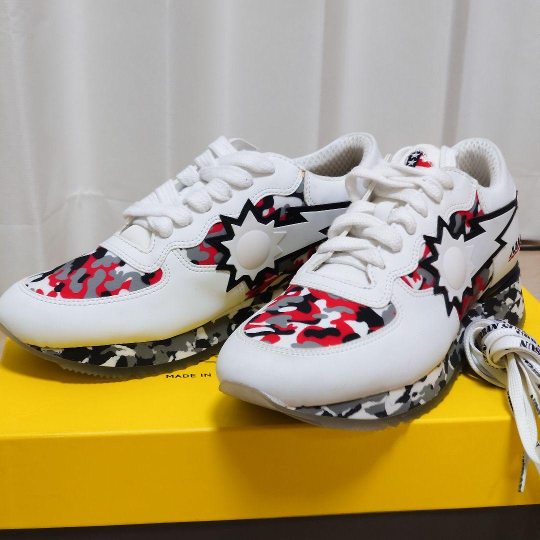 URBAN SUN MUTA 別注コラボスニーカー