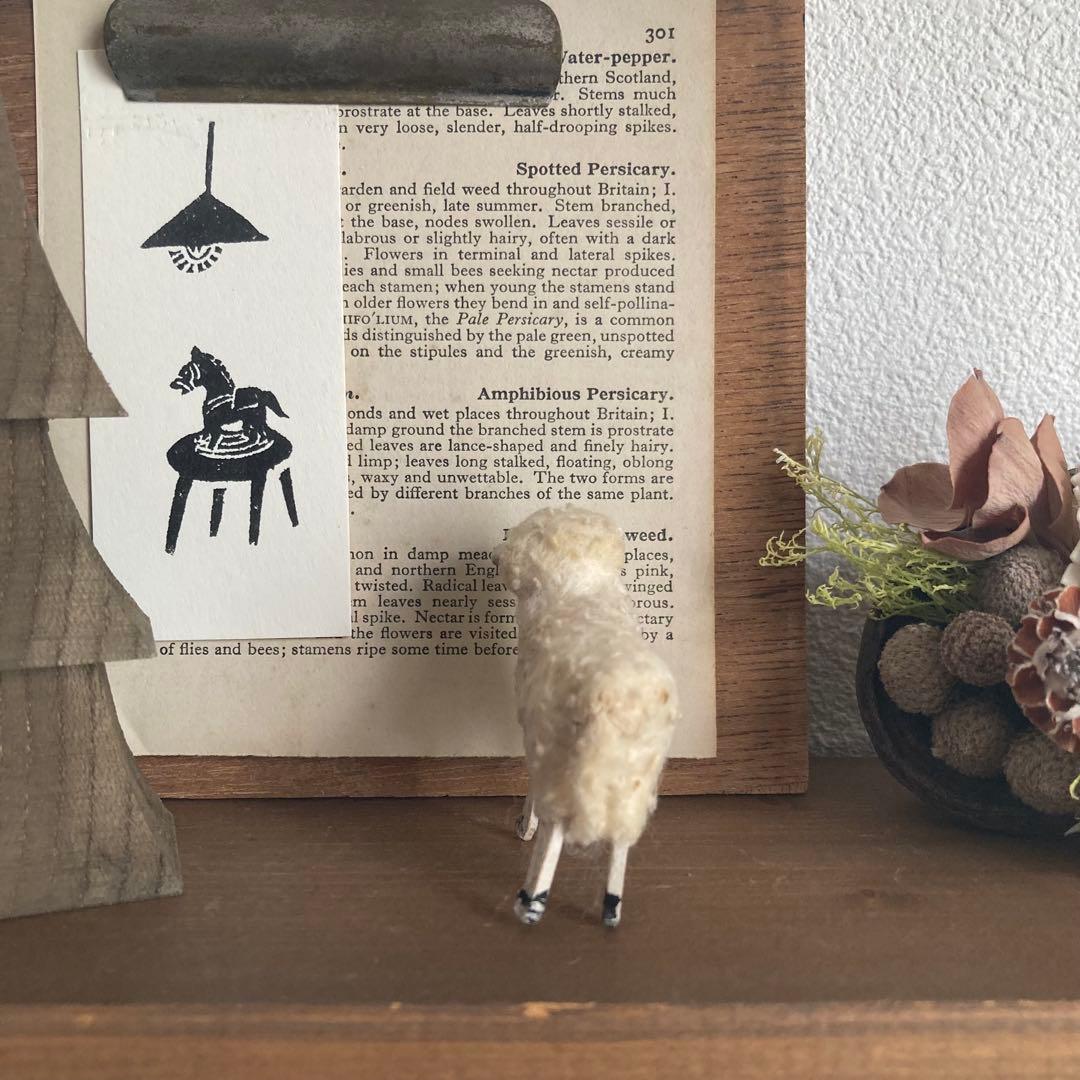 【希少】ドイツアンティーク　儚げな羊さん　A