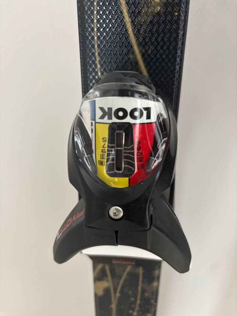 ID one (アイディーワン) MR-G 168cm モーグル フリー