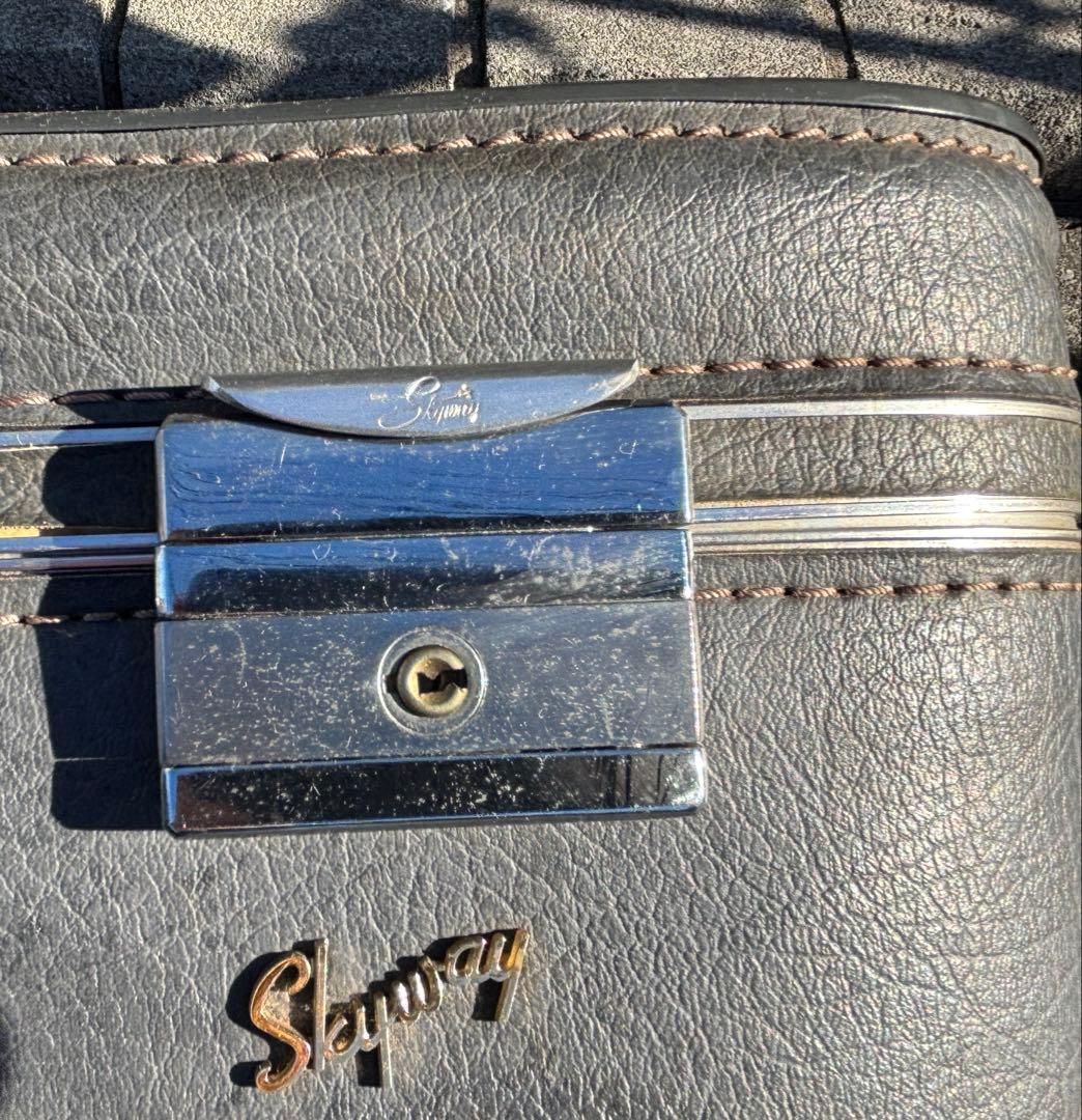 アンティーク　スーツケース