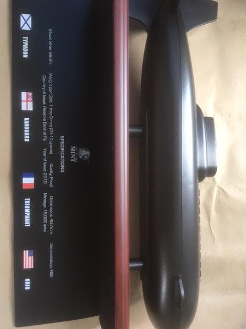 記念 フィジー 2010 潜水艦  4枚