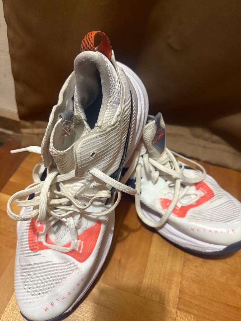 メタライズ2asicsバレーボールシューズ