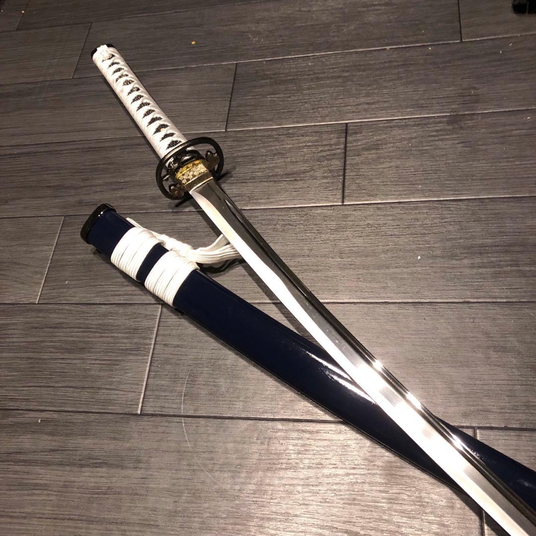 最高級模造刀　関の刀匠作　名刀　高級居合刀　樋入刀身　長谷部　織田信長拵え　岐阜