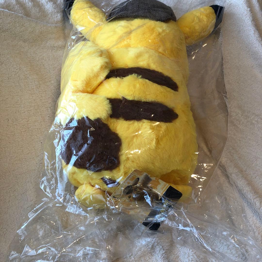 ポケモンセンター　映画　名探偵ピカチュウ 等身大ピカチュウ ぬいぐるみ