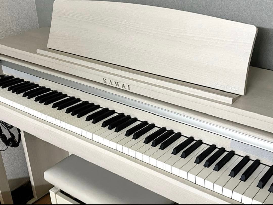 KAWAI　カワイ　電子ピアノ　CA48A 18年製　ホワイト　メトロノーム