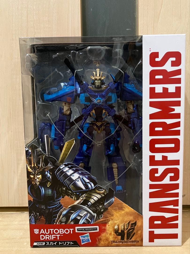 TRANSFORMERS AUTOBOT DRIFT フィギュア　スカイドリフト