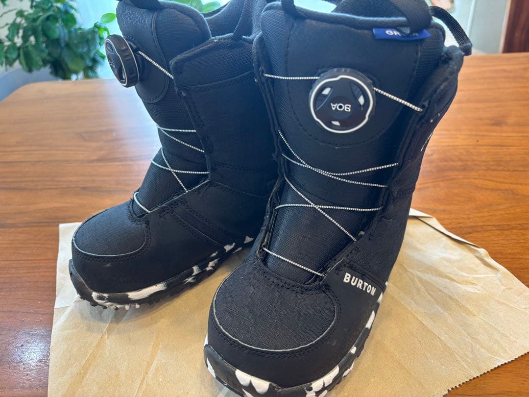 21cm BURTON 子ども用スノーボードブーツ