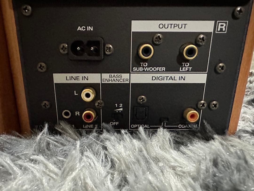 ローランド　Roland　EDIROL MA-15D スタジオモニタースピーカー