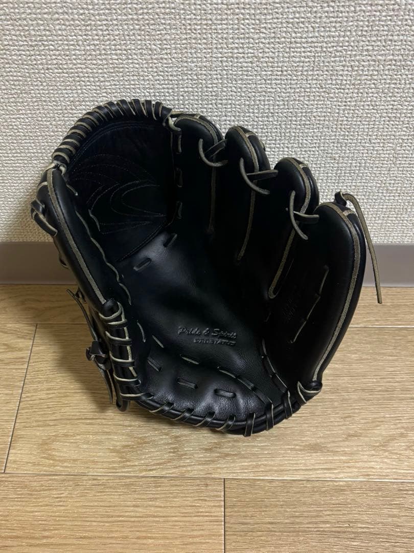 《漆黒》ZETT プロステイタス　軟式投手用グローブ