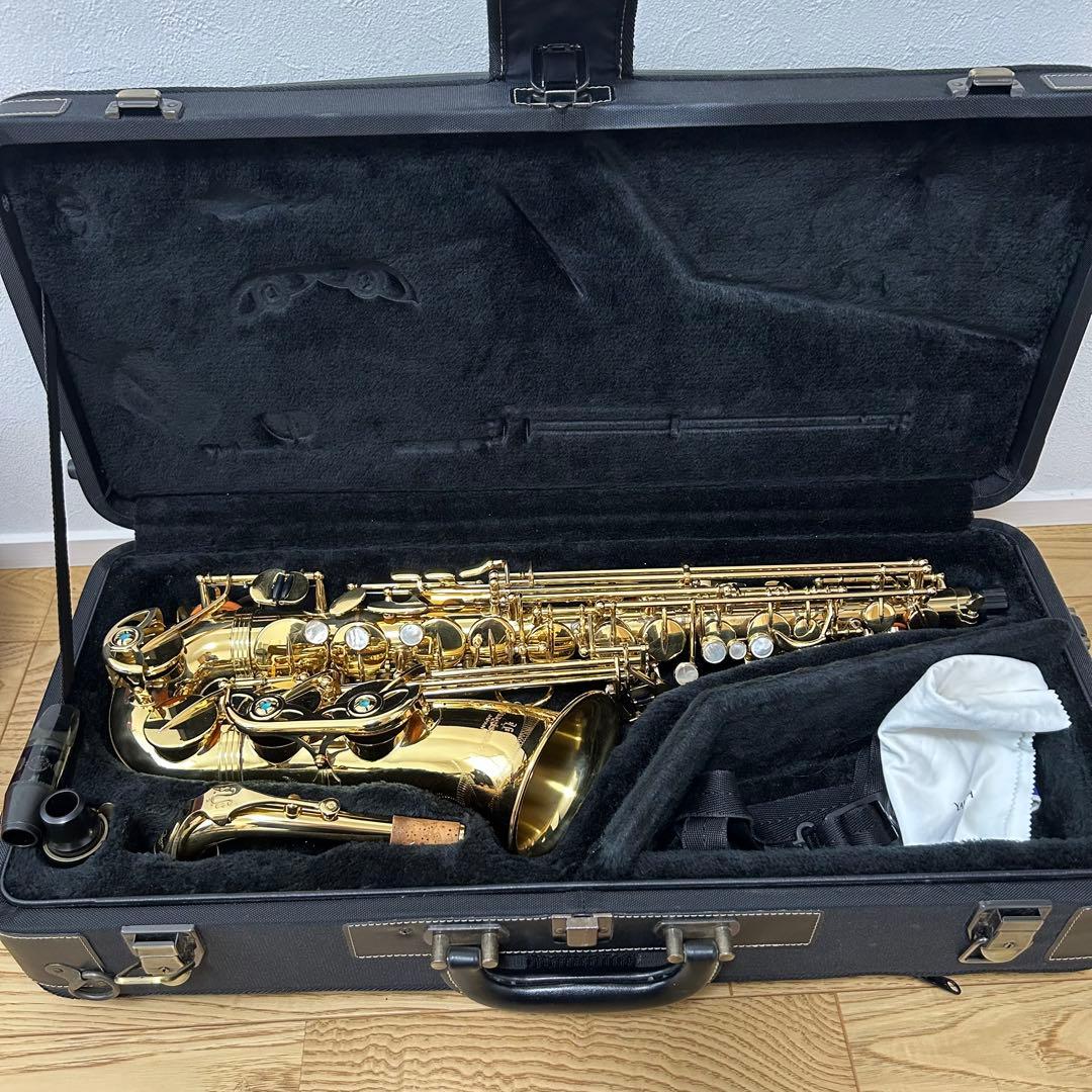 中古品 アルトサックス ヤナギサワ ケース・その他付属品付き