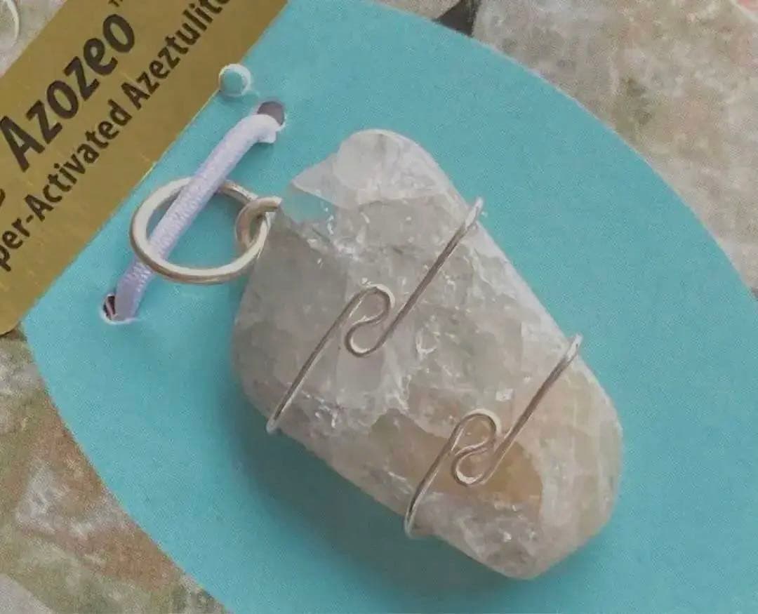 アゾゼオ　フェナカイト　H&E社 虹入り　うっすらピーチ　超希少カラー