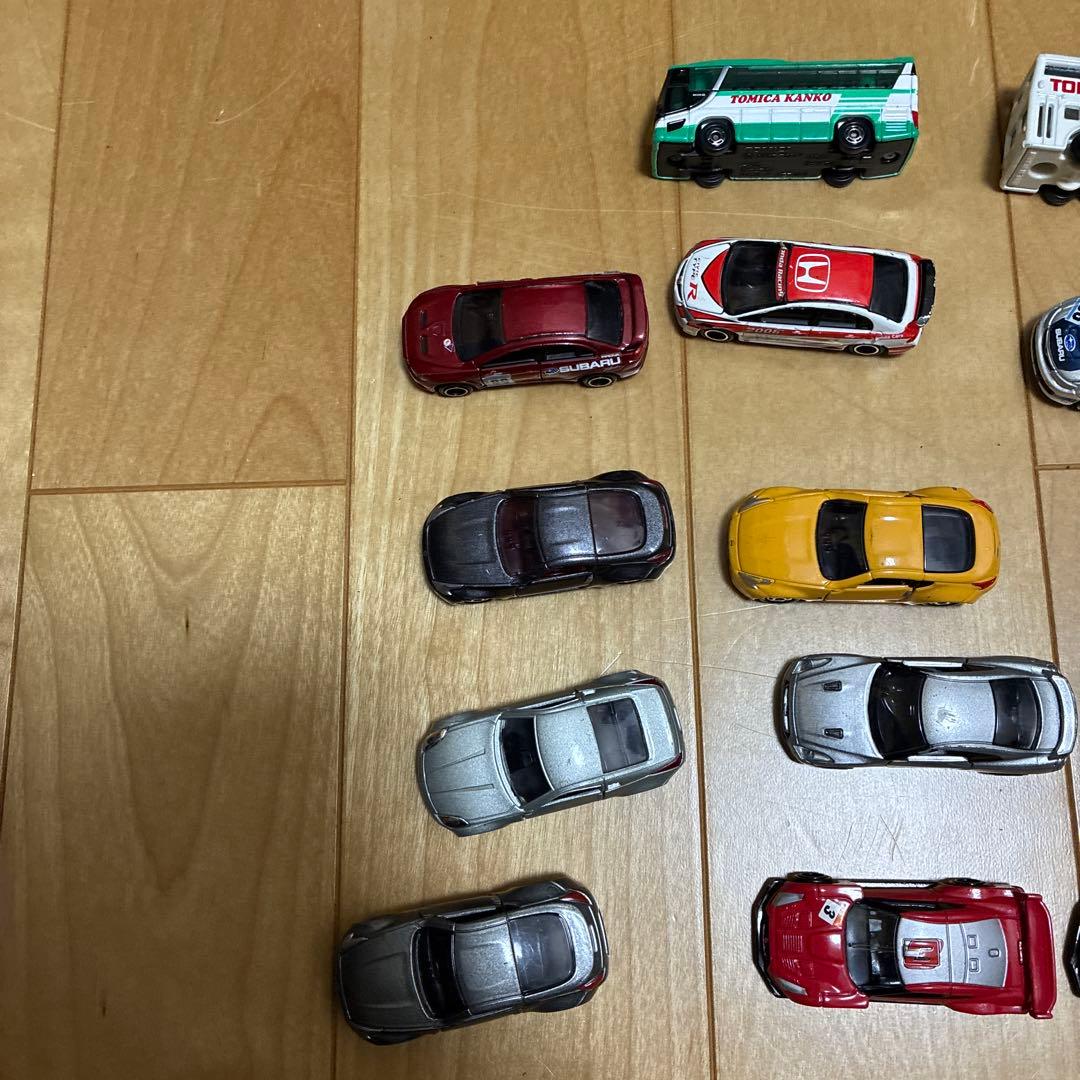 トミカ　いろいろ組み合わせ　23台