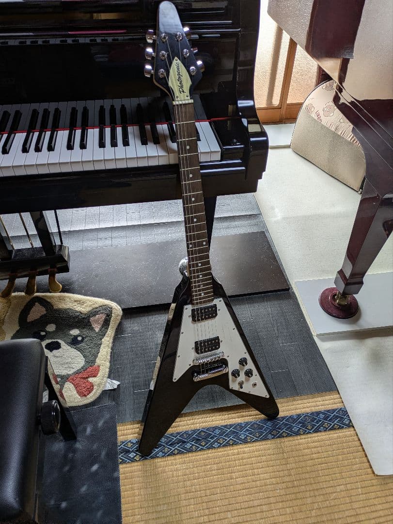 Photogenic エレキギター フライングV ブラック　フォトジェニック