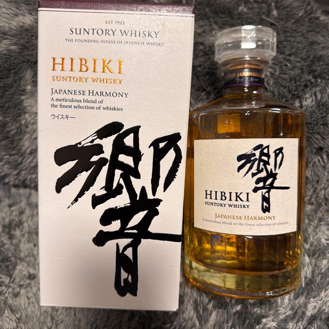 サントリーウイスキー 響 700ml