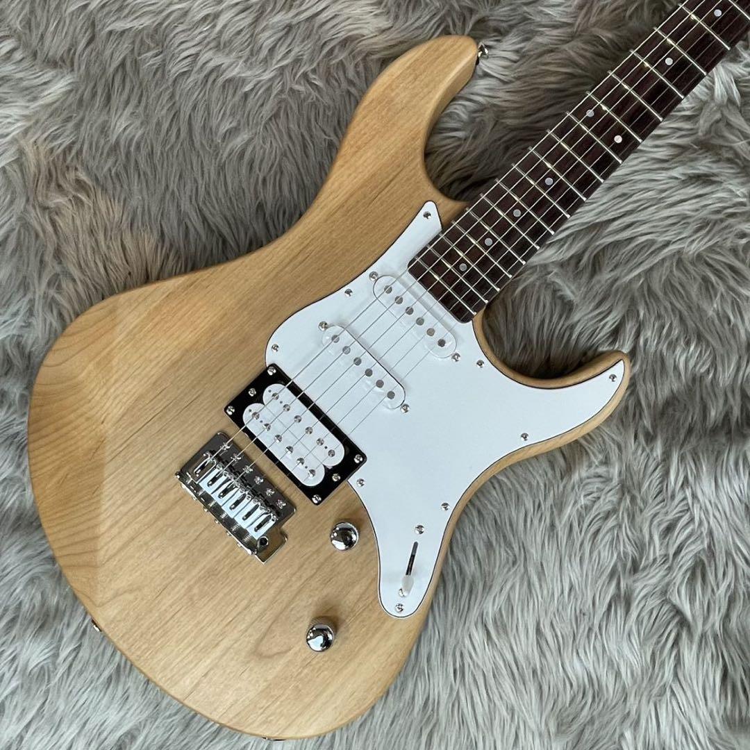 YAMAHA エレキギターPACIFICA 112V 新品　ギターケース付き