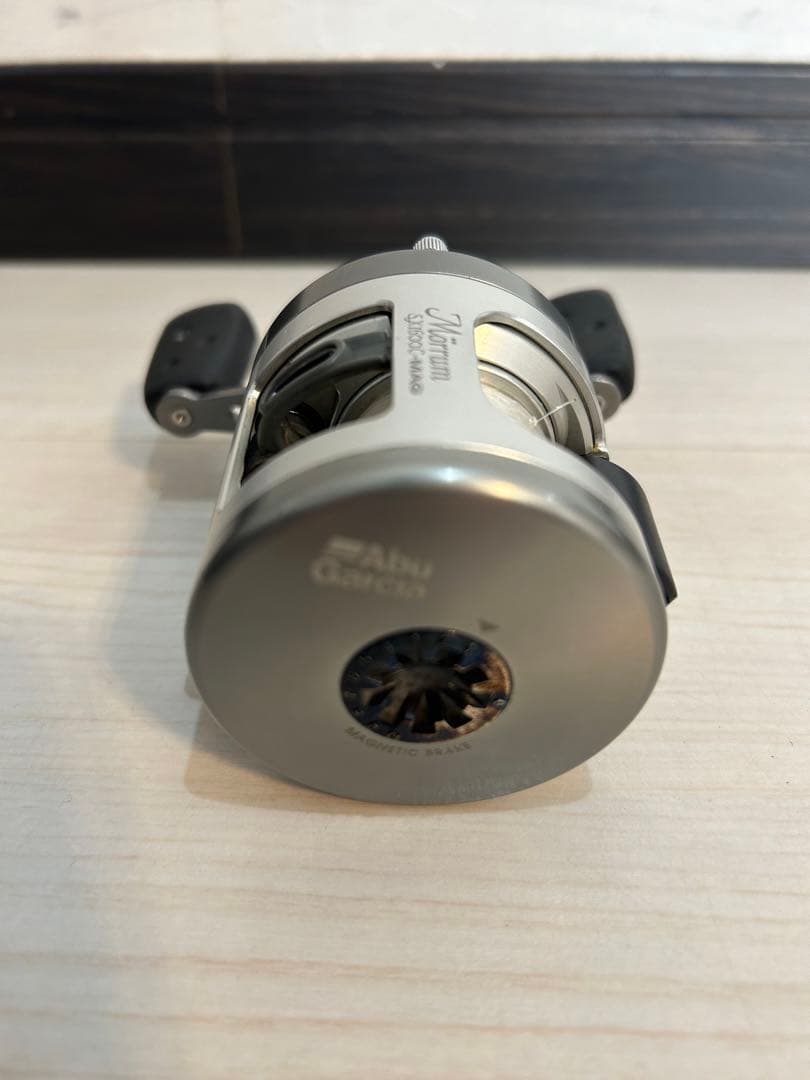 【美品】アブガルシア モラムsx1600C MAG