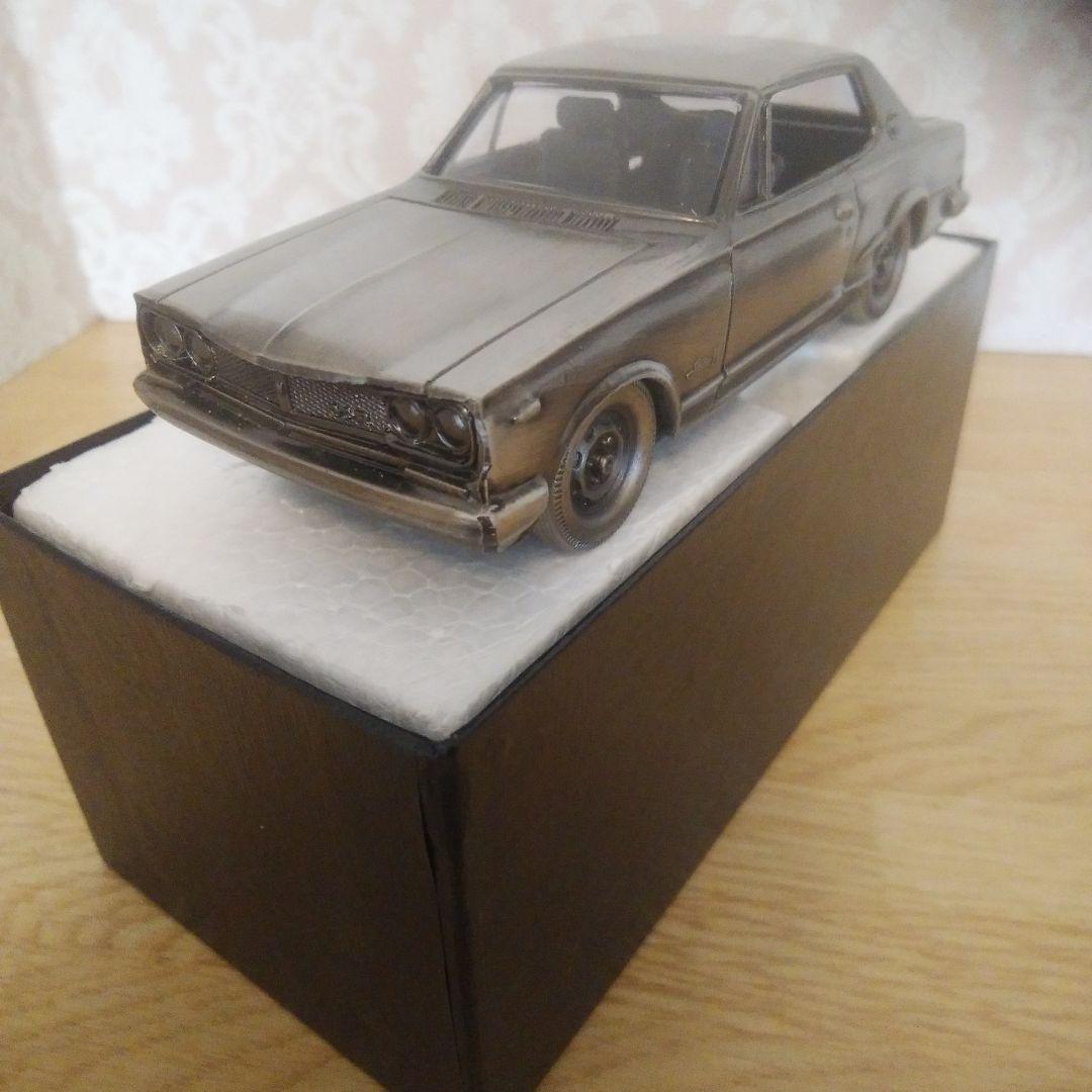 オーセンティックスカイライン3台