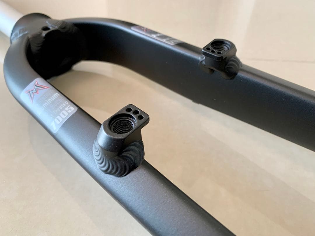 MOSSO FK-MD3 アルミフロントフォーク 新品です。