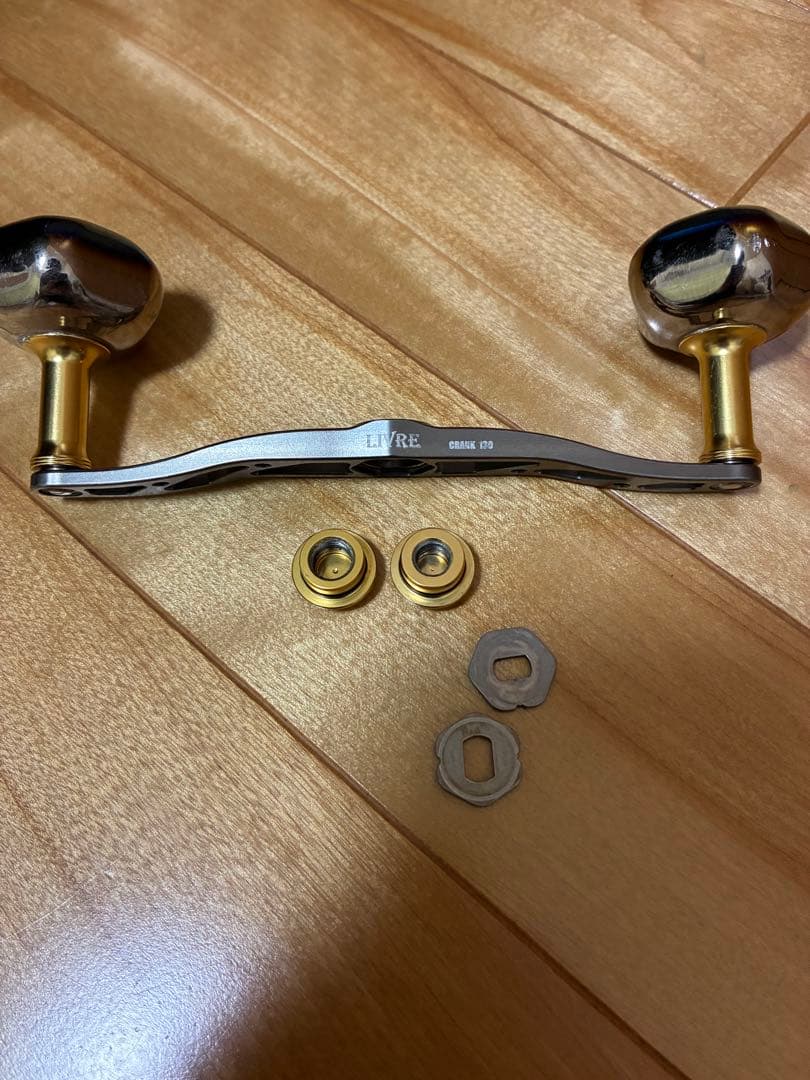 LIVRE リブレ　ベイトリールハンドル　クランク130