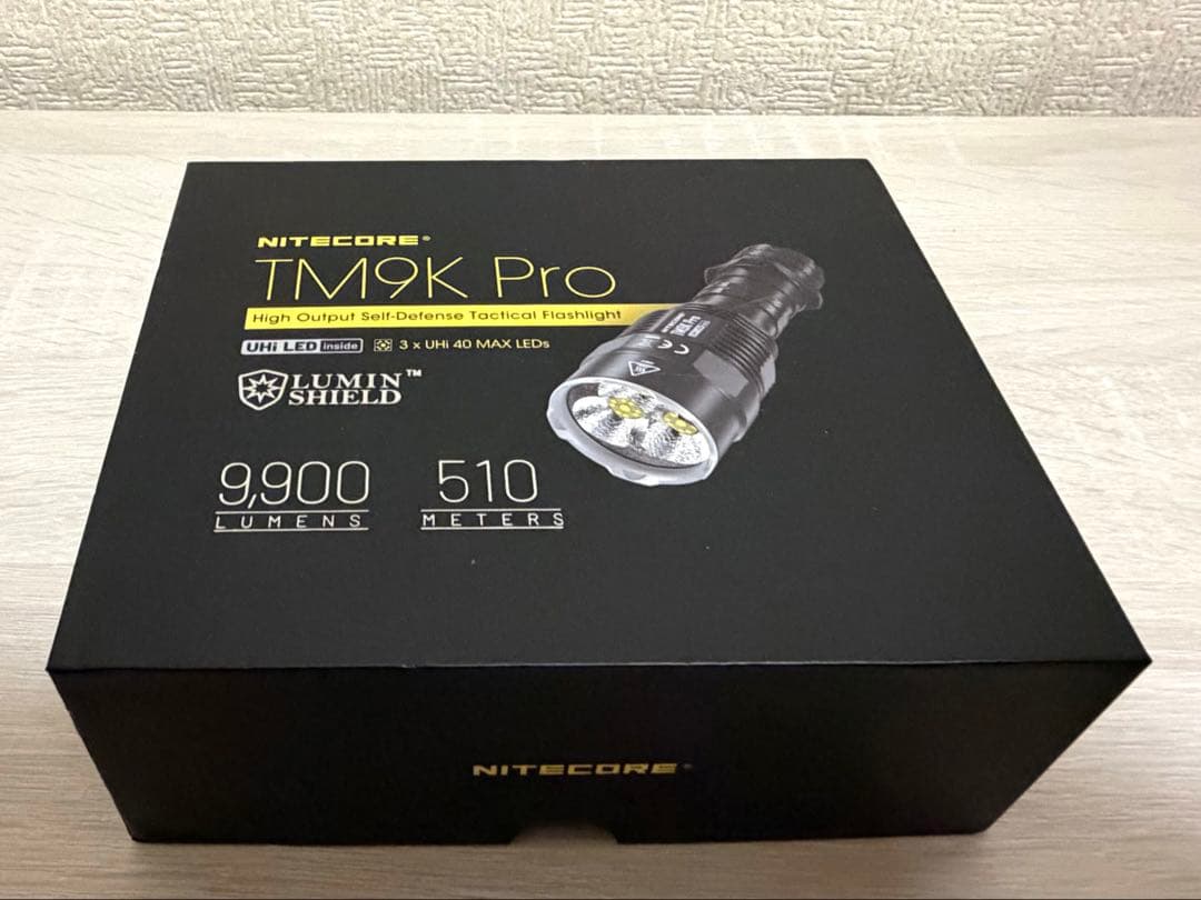 Nitecore TM9K Pro タクティカルライト