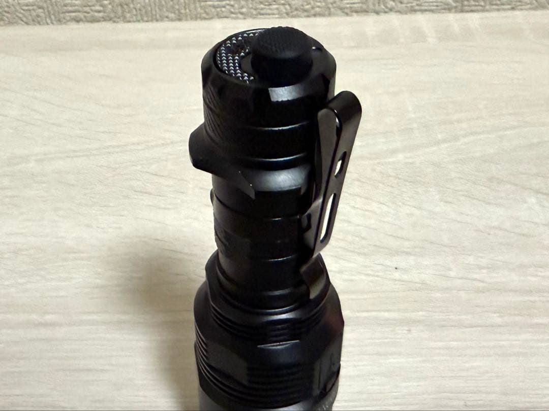 Nitecore TM9K Pro タクティカルライト